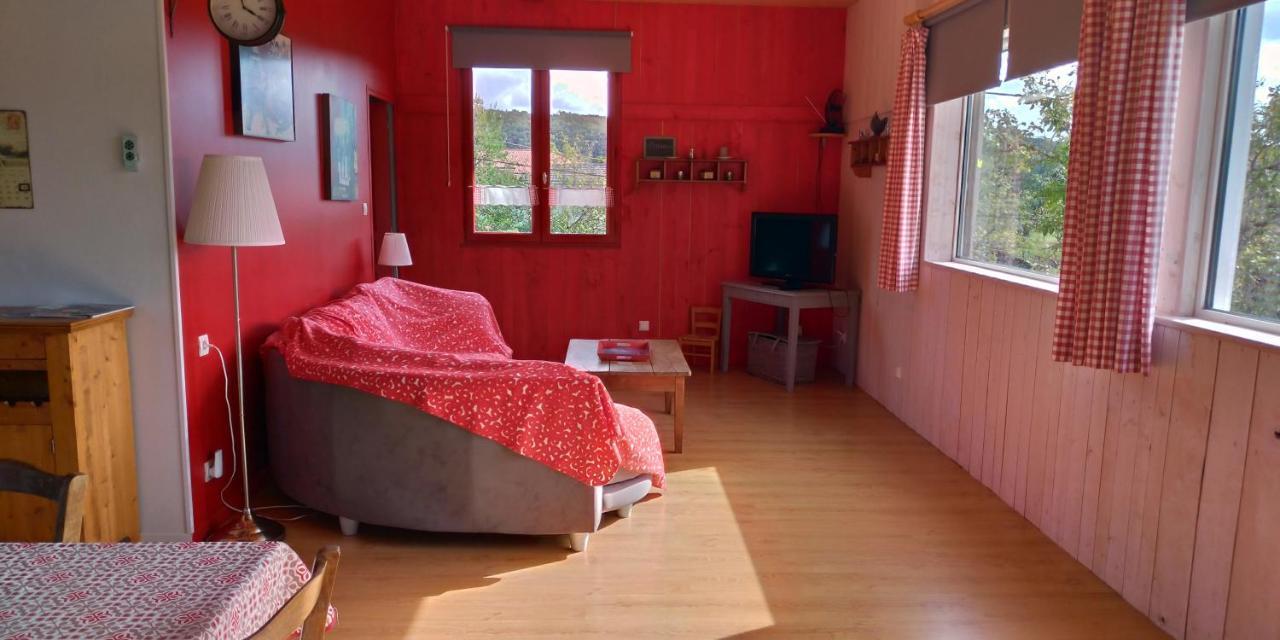Chambres D'Hotes La Combe De Redoles Tour-de-Faure Exteriör bild